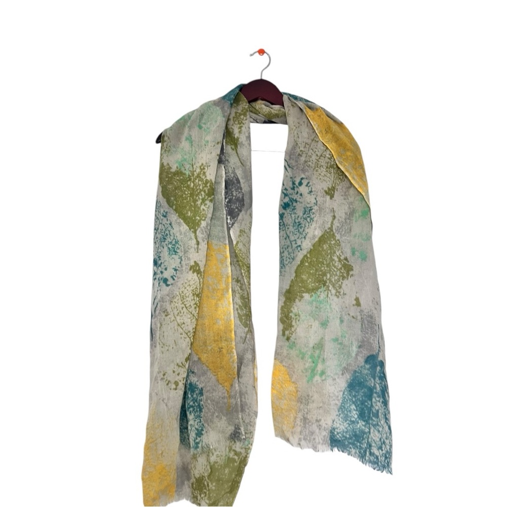 Adolfo Dominguez White Merino Wool Scarf NWT - Picture 2 of 16
